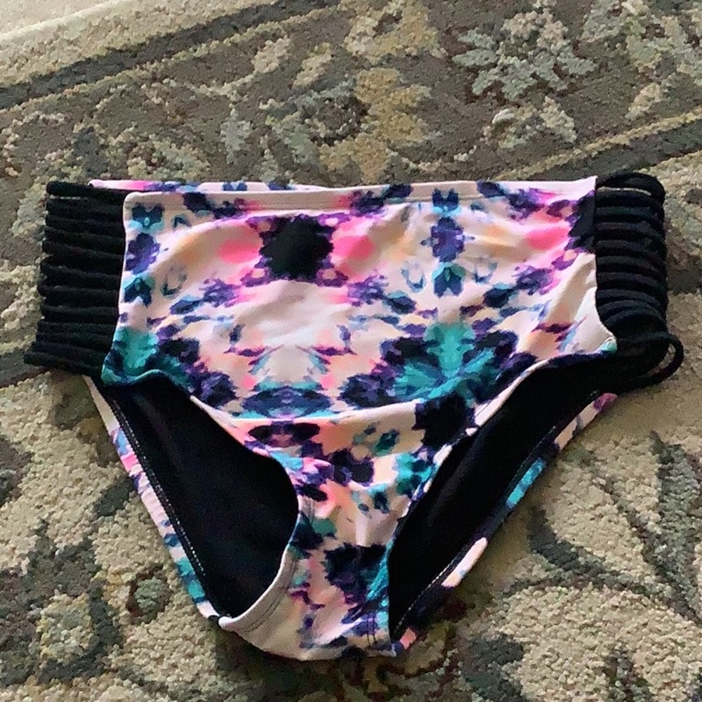 Xhileration bikini high waisted bottom pink Colorful-see threw sides. 🌸🌸